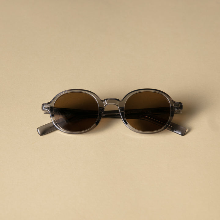 oo1 Grey - Brown
