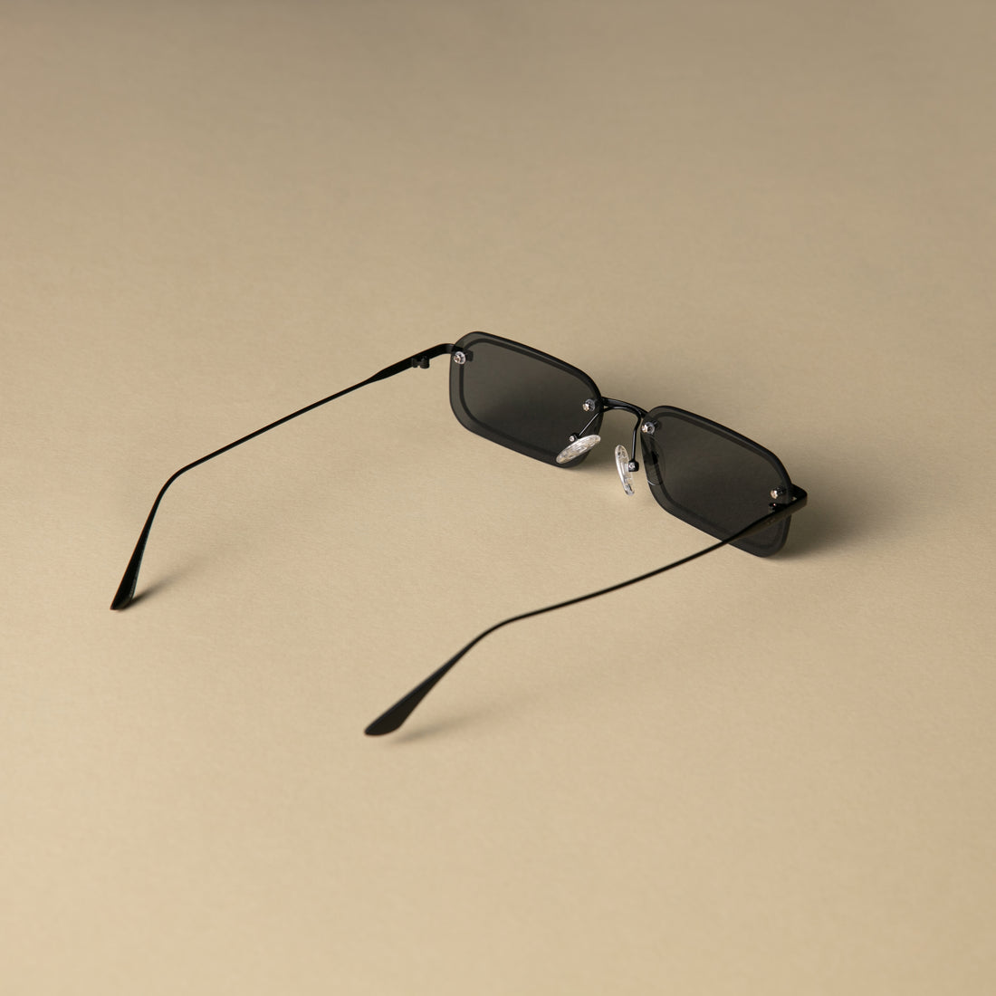 002 Black